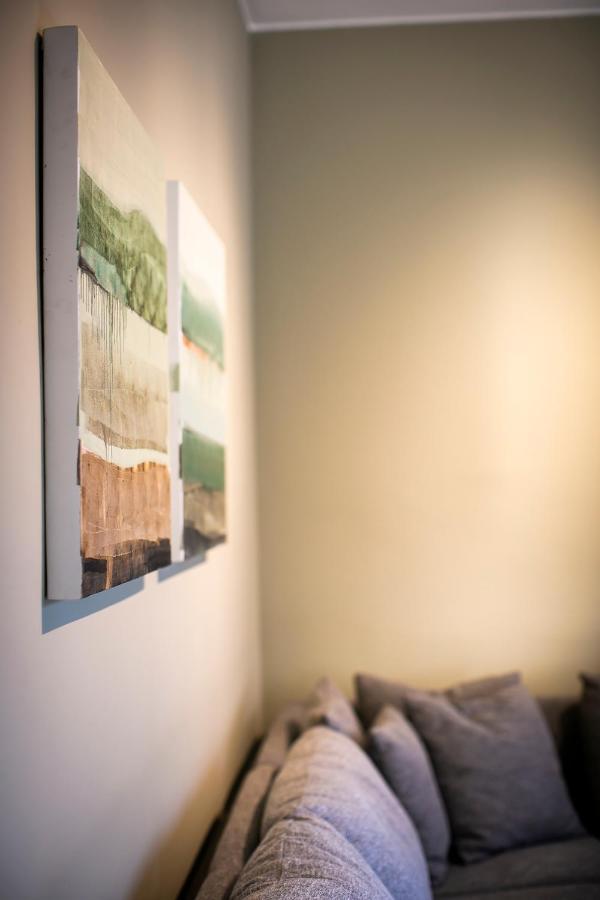 Chic And Freak Atelier Apartment Como Exterior photo